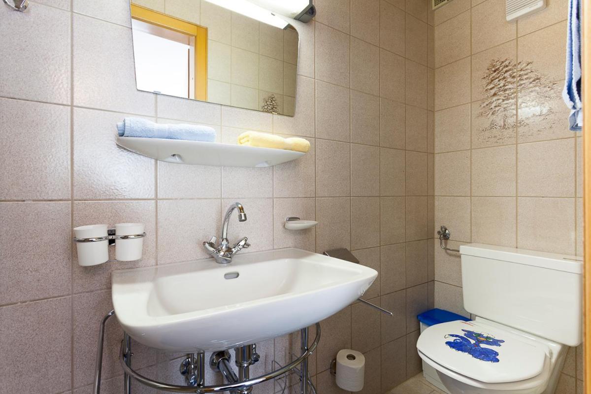 Gaestehaus Hoeck Schruns Exteriör bild